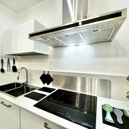 House La Marmora 155 *