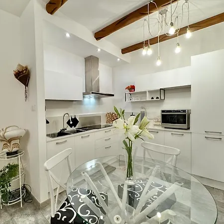 House La Marmora 155 Apartament